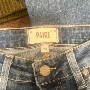 PAIGE Women’s Light Indigo Denim Jeans size 24/34